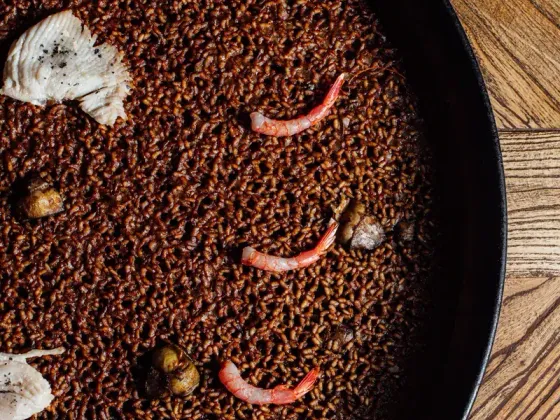 Arroz de raya, alcachofas y gambitas en Gulliver