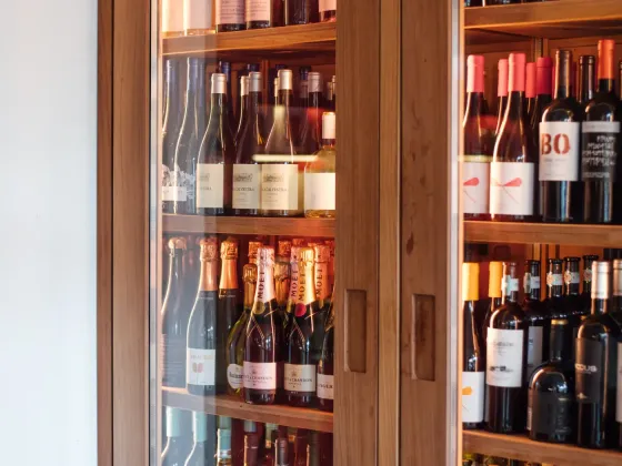 Bodega y selección de vinos en Gulliver Valencia