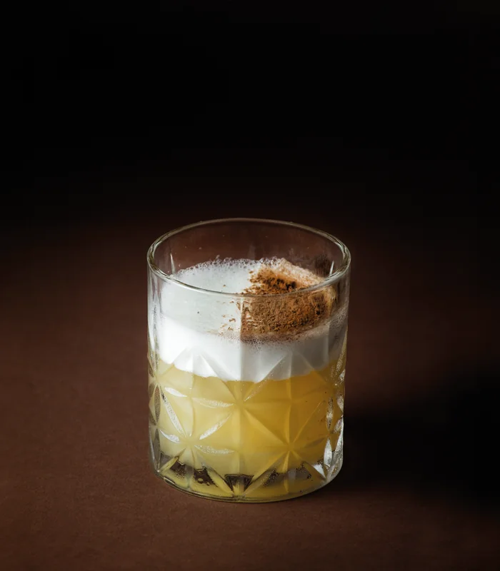 Whisky Sour en la barra de Gulliver