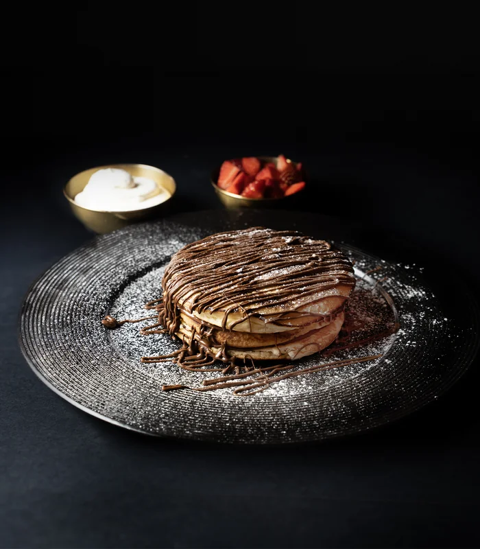 Pancakes con fresas y nata en Gulliver