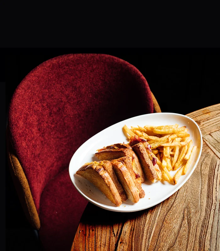 Sandwich bikini doble en Gulliver